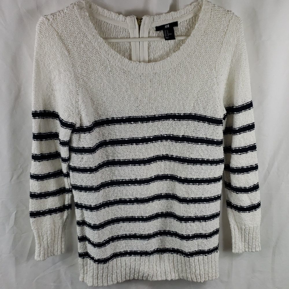H&M Women's Medium White & Black Stripe Sweater